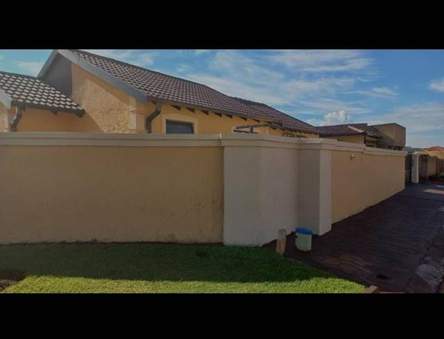 3 BEDROOM HOUSE FOR SALE IN VOSLOORUS EXT